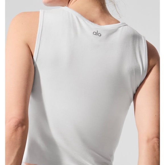 ALO Yoga Classic White Tank Top size Small - Picture 2 of 5